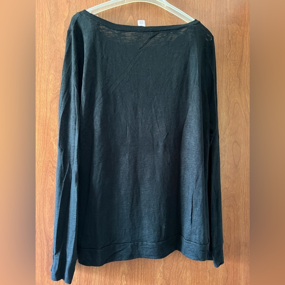 Victoria Secret Shirt Womens Long Sleeve Black Logo - Picture 2 of 8